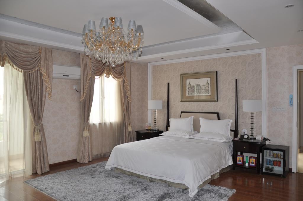 Country Garden Phoenix Hotel Jingmen Екстериор снимка