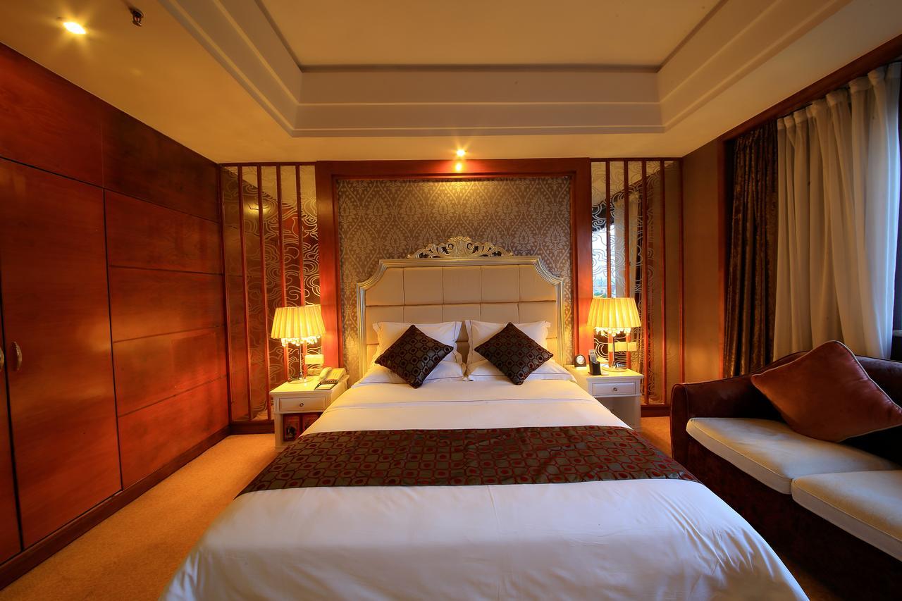 Country Garden Phoenix Hotel Jingmen Екстериор снимка