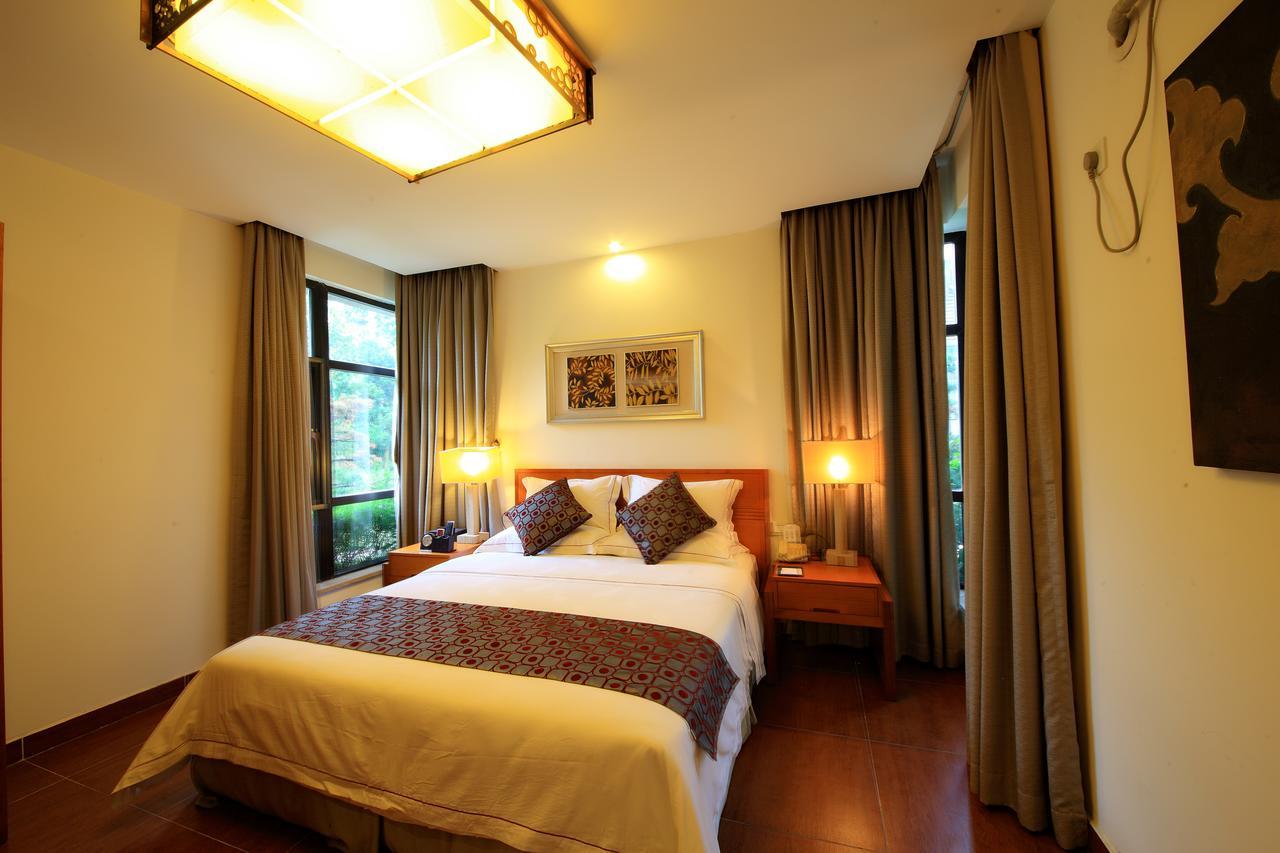 Country Garden Phoenix Hotel Jingmen Екстериор снимка