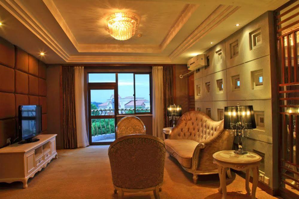 Country Garden Phoenix Hotel Jingmen Екстериор снимка