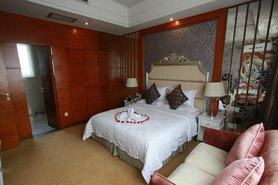 Country Garden Phoenix Hotel Jingmen Екстериор снимка